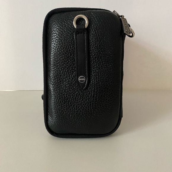 Cuadra Exotic Stingray Crossbody Bag - Picture 9 of 13